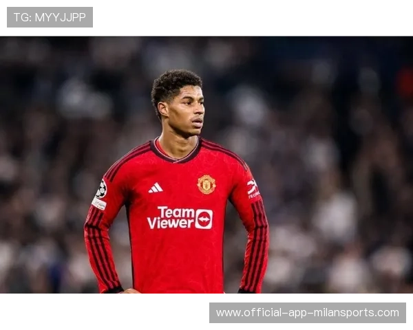 曼联训练场爆料：拉什福德全天100次禁区冲刺